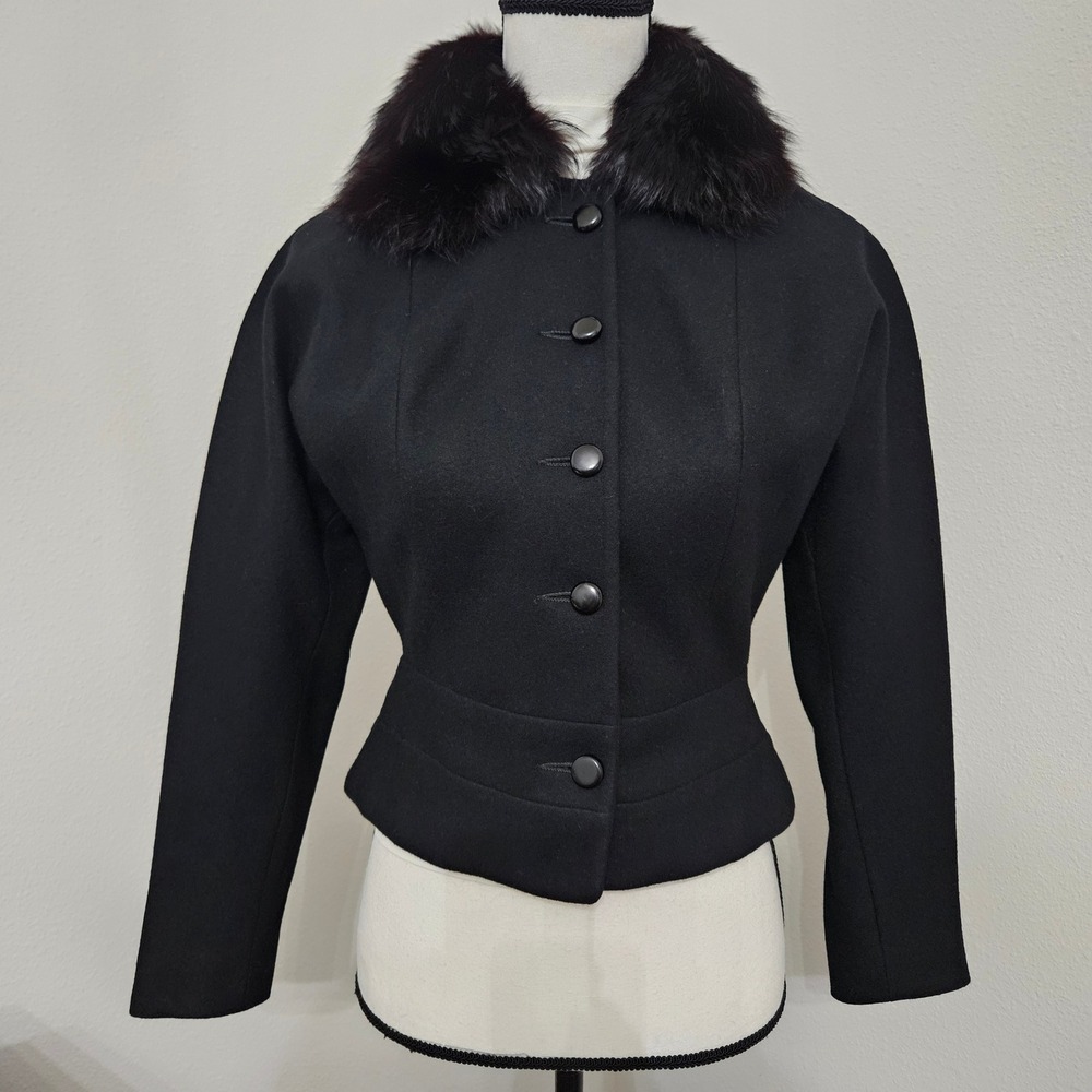 VTG 1950s Black Wool Jacket Tailored Peplum Fur Collar One-Piece Sleeve Hepburn